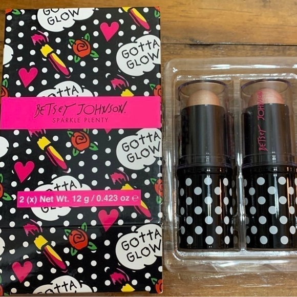 Betsey Johnson Gotta Glow Highlight Set Luminous Sparkle Plenty Stick Kit of 2 - Picture 2 of 2